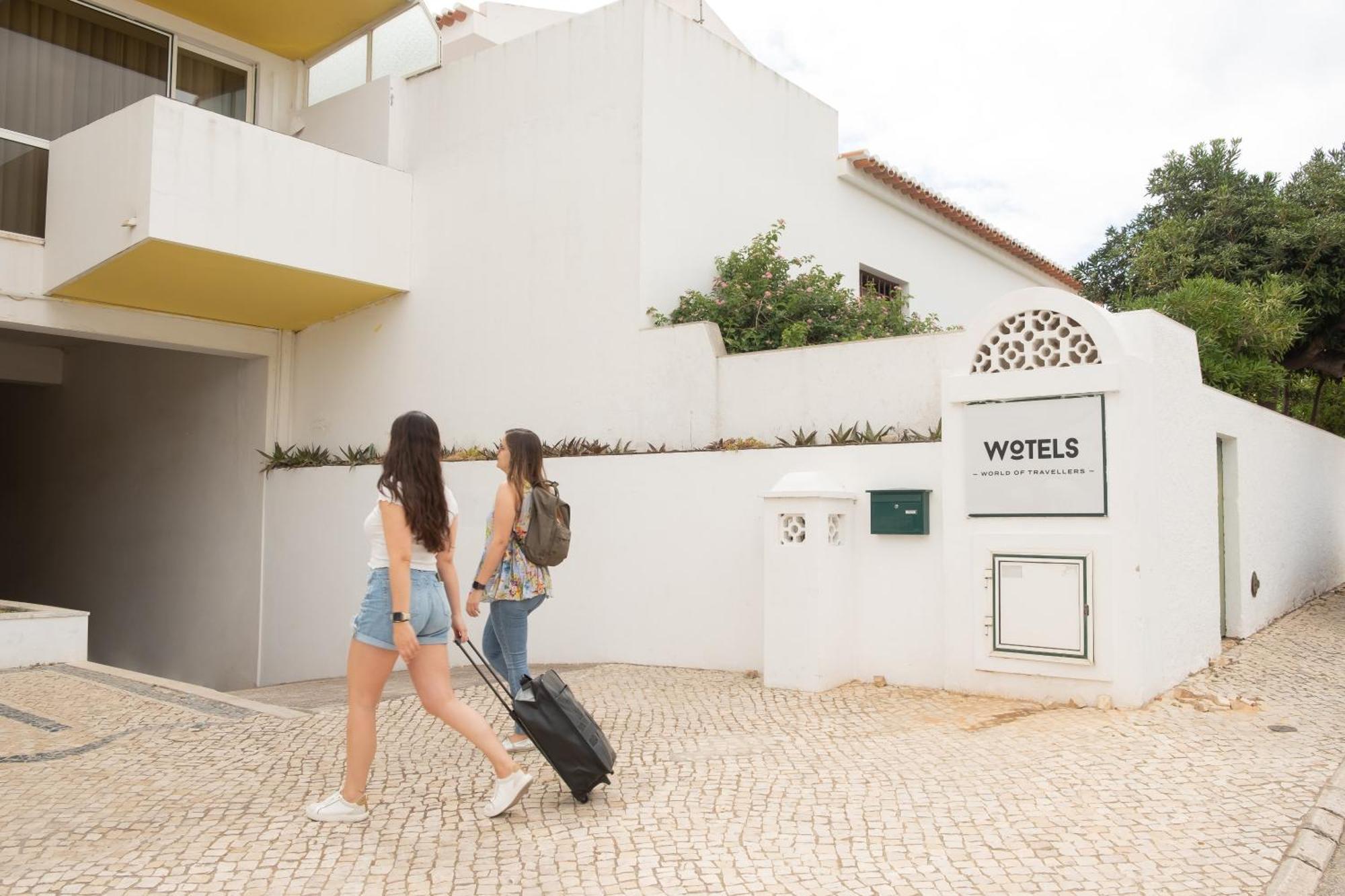 Wot Lagos Montemar Luaran gambar
